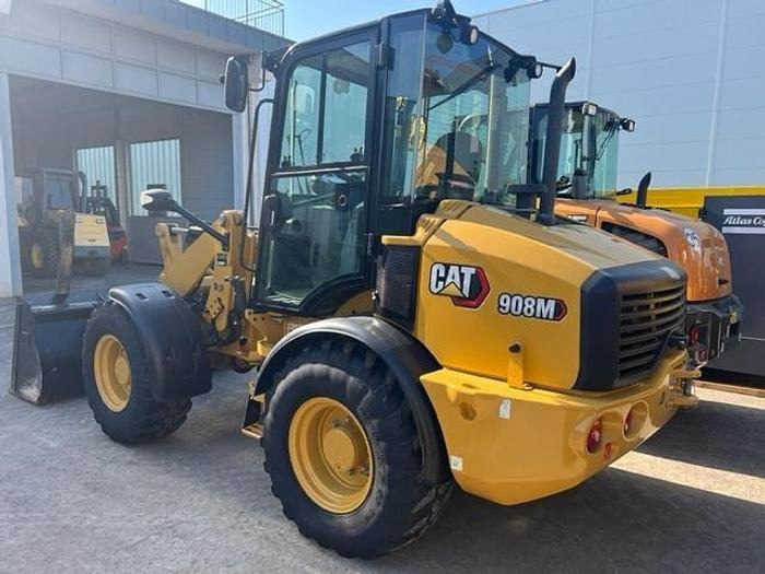 CAT 908M - Wheel loader: picture 1 CAT 908M - Wheel loader: picture 1
