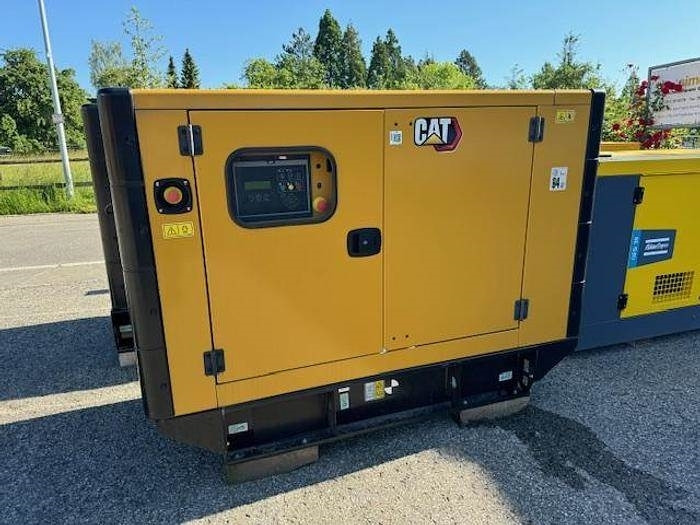 CAT DE65 - Generator set: picture 2 CAT DE65 - Generator set: picture 2