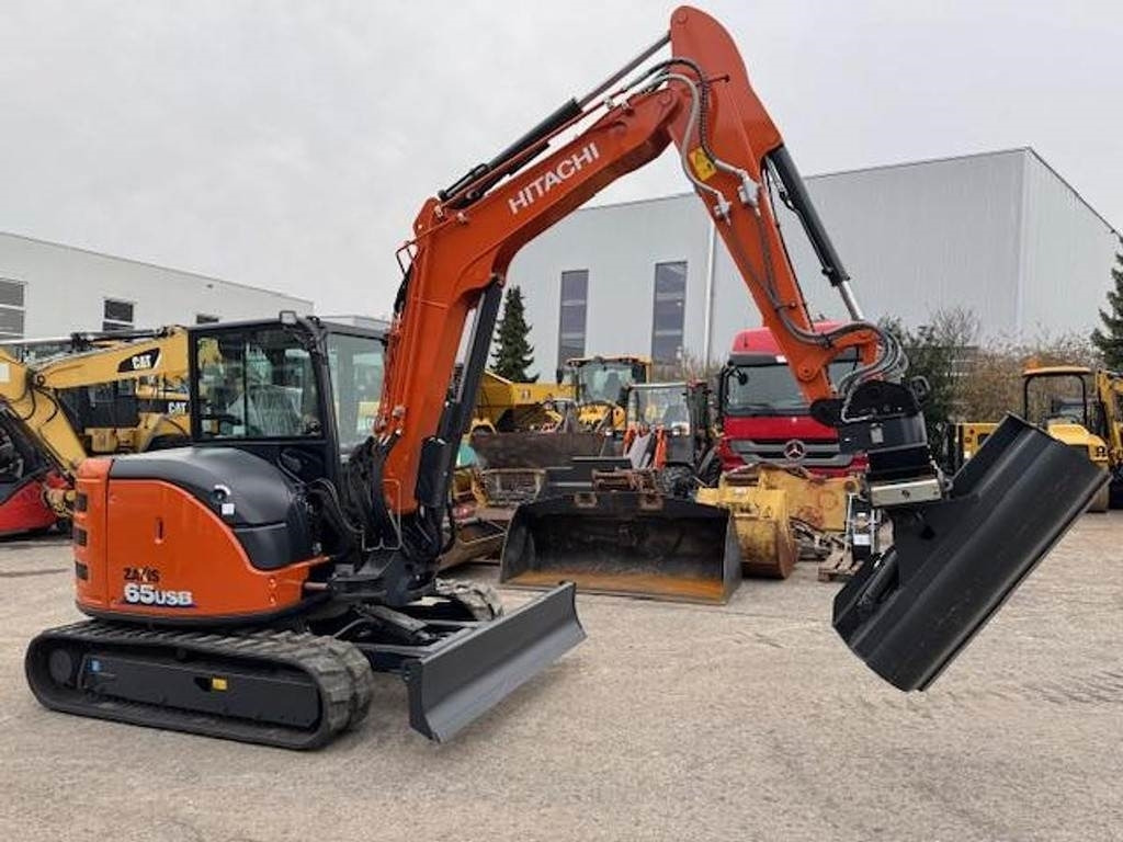 Hitachi ZX65 USB-6 - Mini excavator: picture 3 Hitachi ZX65 USB-6 - Mini excavator: picture 3