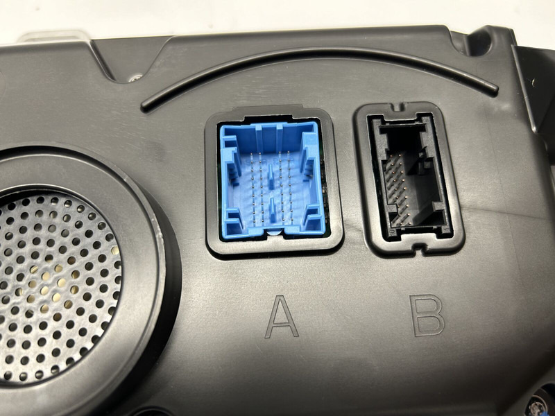 DAF dashboard, instrumental cluster - Dashboard for Truck: picture 3 DAF dashboard, instrumental cluster - Dashboard for Truck: picture 3