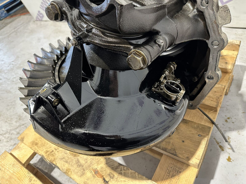 Daimler-Benz Actros MP5 - Differential gear for Truck: picture 4 Daimler-Benz Actros MP5 - Differential gear for Truck: picture 4