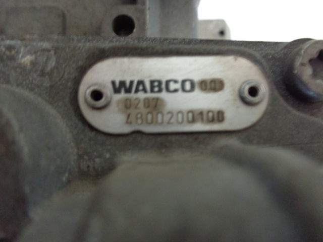 ECU for Truck Iveco brake valve 4462300002,4800200100 WABCO: picture 7