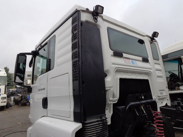 Cab and interior for Truck MAN Perfect condition TGS low cab ( EUROPE DELIVERY ): picture 7