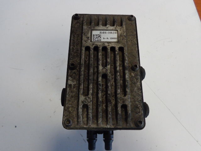 Mercedes-Benz Actros MP4 - Exhaust system for Truck: picture 4 Mercedes-Benz Actros MP4 - Exhaust system for Truck: picture 4