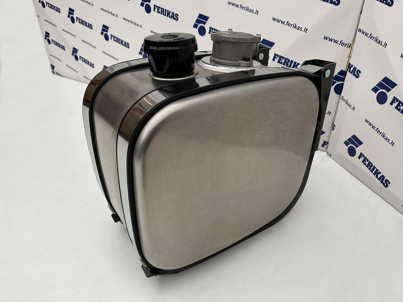 Mercedes-Benz - Hydraulic tank for Truck: picture 2 Mercedes-Benz - Hydraulic tank for Truck: picture 2