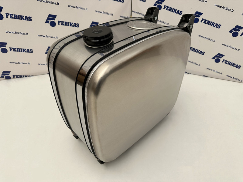 Onbekend  - Hydraulic tank for Truck: picture 2 Onbekend  - Hydraulic tank for Truck: picture 2