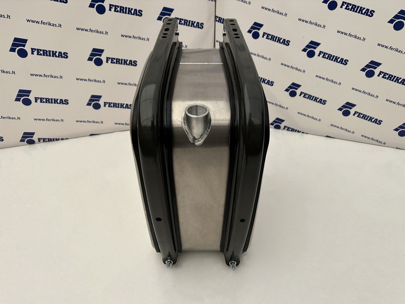 Onbekend  - Hydraulic tank for Truck: picture 5 Onbekend  - Hydraulic tank for Truck: picture 5