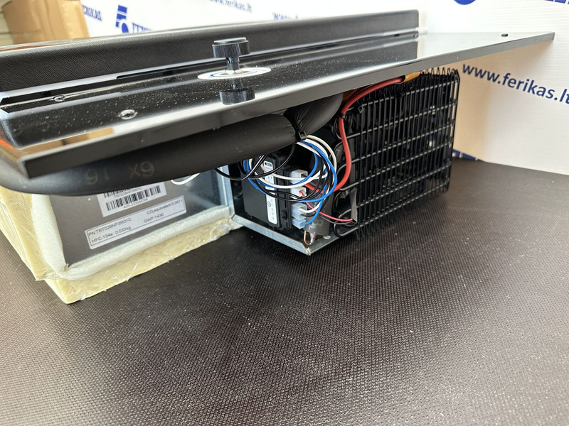 New Cab and interior for Truck Renault T: picture 6 New Cab and interior for Truck Renault T: picture 6