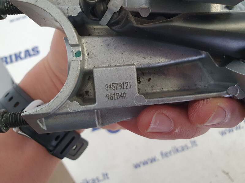 Renault T ignition lock with key - Spare parts for Truck: picture 4 Renault T ignition lock with key - Spare parts for Truck: picture 4