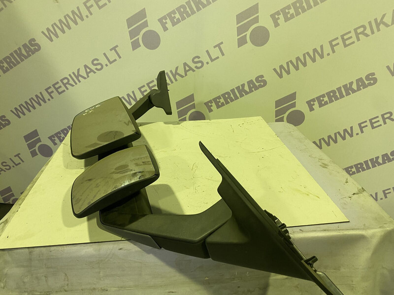 Volvo FH4 - Rear view mirror for Truck: picture 3 Volvo FH4 - Rear view mirror for Truck: picture 3