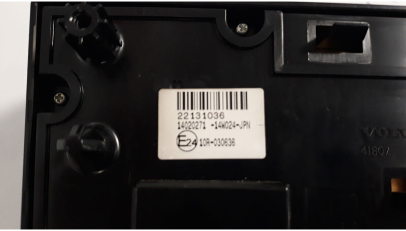 Volvo Radio control unit !! (WORLDWIDE DELIVERY) - Dashboard for Truck: picture 3 Volvo Radio control unit !! (WORLDWIDE DELIVERY) - Dashboard for Truck: picture 3