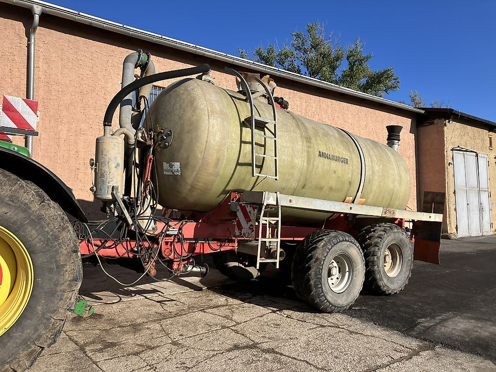 Türpisch Landmaschinen
Herr Christian Türpisch - - Slurry tanker: picture 2 Türpisch Landmaschinen
Herr Christian Türpisch - - Slurry tanker: picture 2