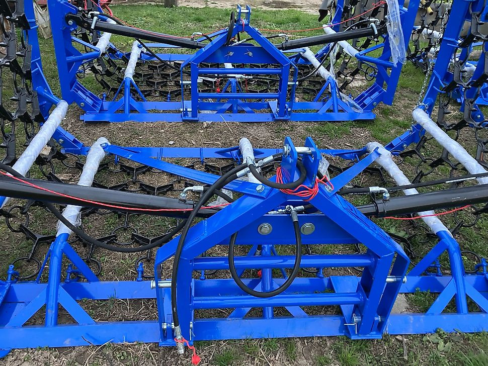 Türpisch Landmaschinen
Herr Christian Türpisch - - Chain harrow: picture 5 Türpisch Landmaschinen
Herr Christian Türpisch - - Chain harrow: picture 5