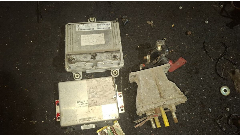 Mercedes-Benz - ECU: picture 4 Mercedes-Benz - ECU: picture 4