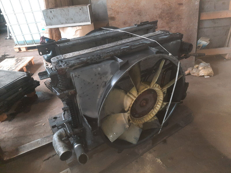 Scania Volvo - Radiator: picture 1 Scania Volvo - Radiator: picture 1