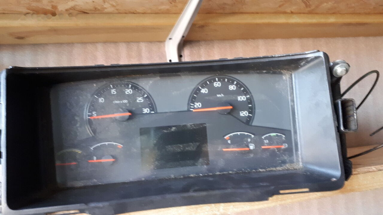 Volvo 70361832-1 . 70361831. 70329201-2 .22205475-P03. 70392912-P01/   Volvo B7 . B9. B12 . FH. Scania on lease Volvo 70361832-1 . 70361831. 70329201-2 .22205475-P03. 70392912-P01/   Volvo B7 . B9. B12 . FH. Scania: picture 18