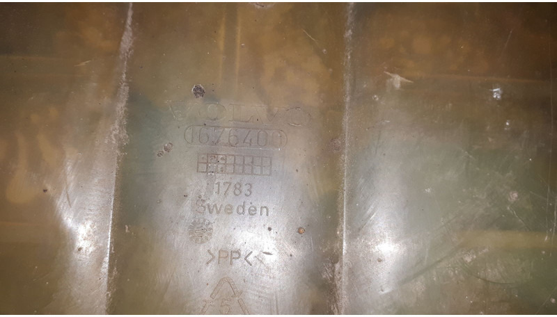 Volvo Scani - Expansion tank: picture 5 Volvo Scani - Expansion tank: picture 5