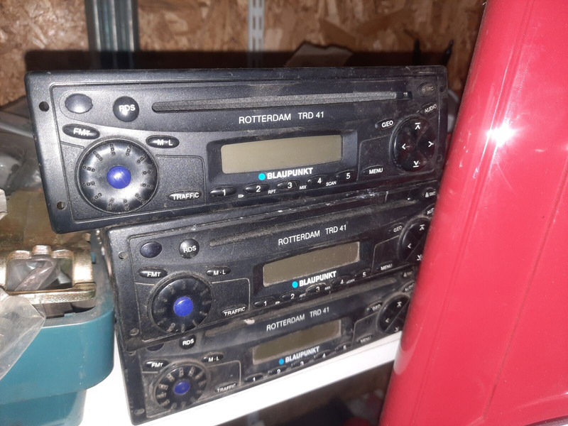 Volvo Video system x-dmr 8 R8 Compact RJ45 - Electrical system: picture 5 Volvo Video system x-dmr 8 R8 Compact RJ45 - Electrical system: picture 5