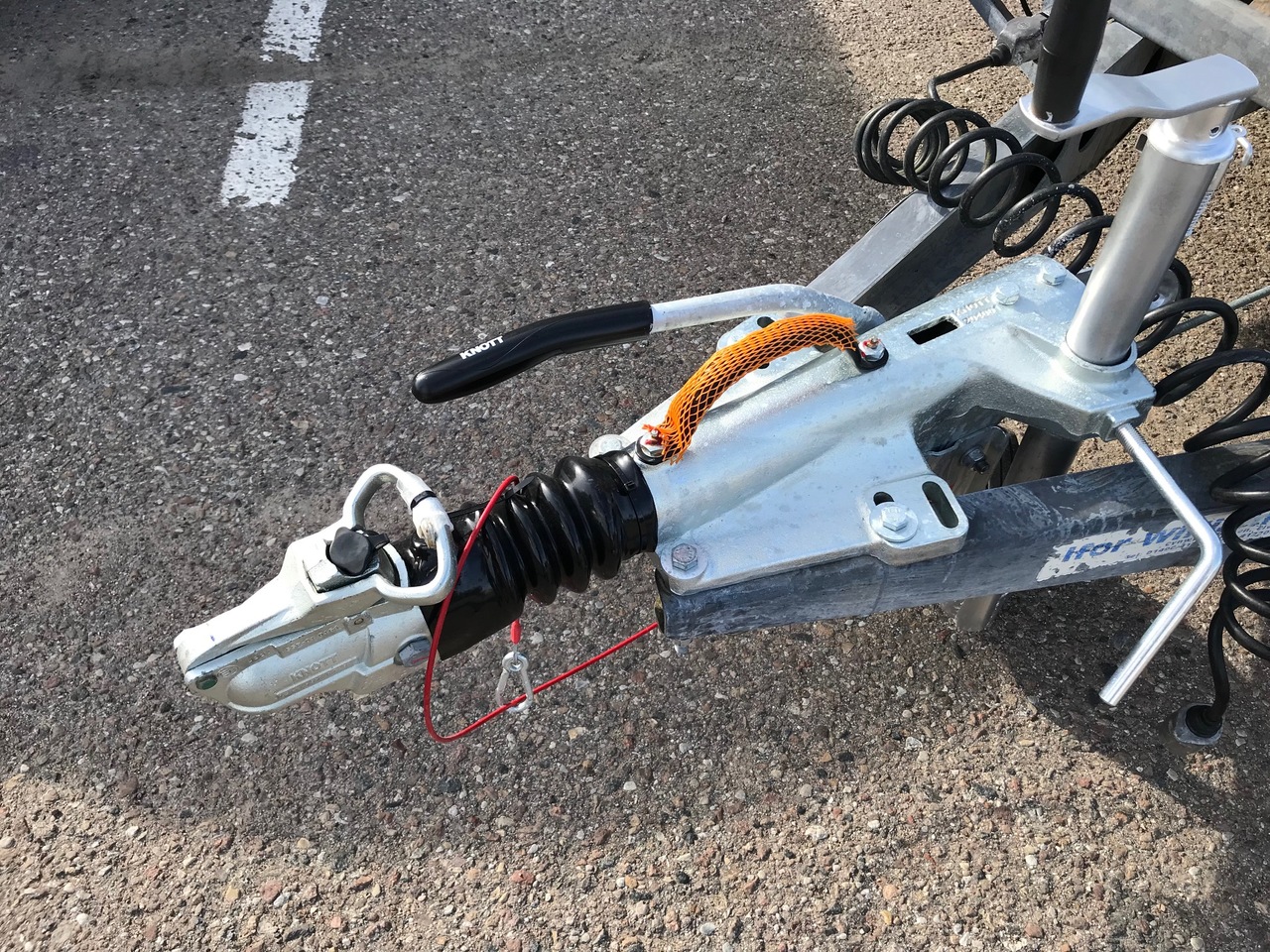 Dropside/ Flatbed trailer Ifor Williams LM126G: picture 6