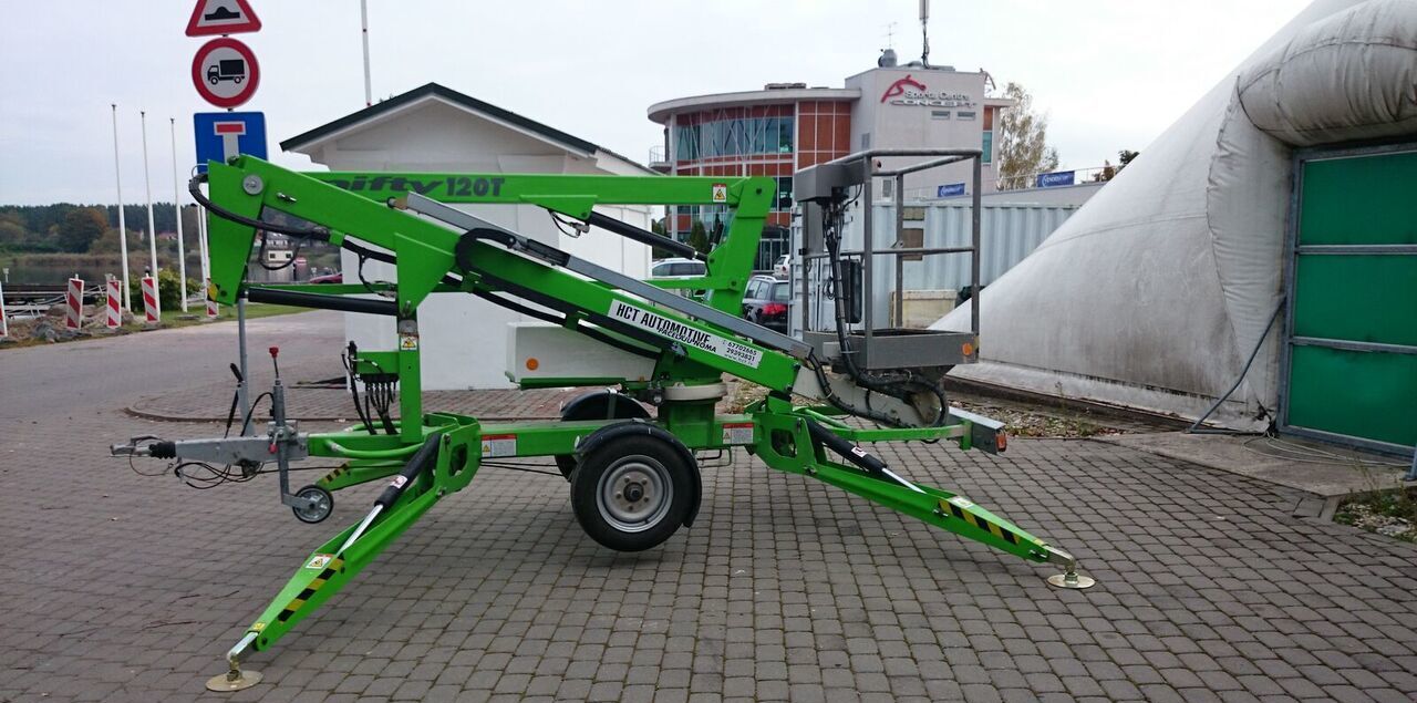 NIFTYLIFT N120T - Articulated boom, Trailer mounted boom lift: picture 1 NIFTYLIFT N120T - Articulated boom, Trailer mounted boom lift: picture 1