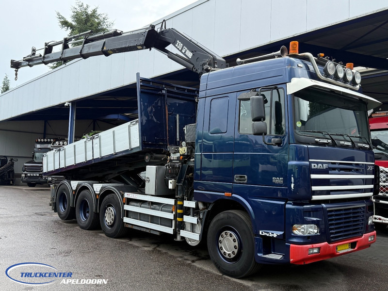 DAF XF 95.430 HIAB 330-5, 8x2 - Dropside/ Flatbed truck, Crane truck: picture 1 DAF XF 95.430 HIAB 330-5, 8x2 - Dropside/ Flatbed truck, Crane truck: picture 1