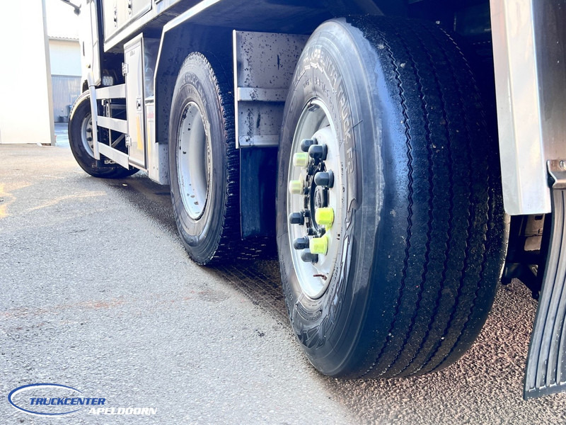 Scania R500 NGS 15000 Liter, Retarder, Steering axle, Stainless steel - Edelstahlt, Milk - Milch - Water - Tank truck: picture 5 Scania R500 NGS 15000 Liter, Retarder, Steering axle, Stainless steel - Edelstahlt, Milk - Milch - Water - Tank truck: picture 5