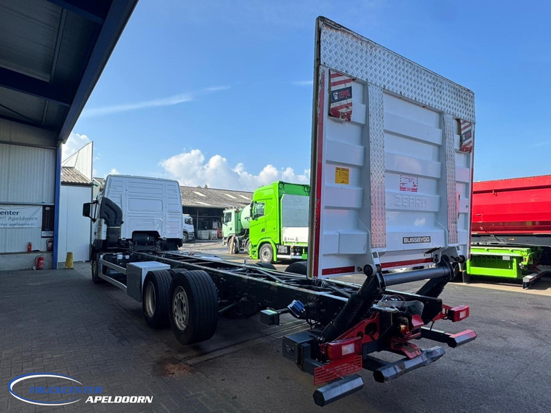 Volvo FM 410 379000 km, 6x2, Globetrotter - Cab chassis truck: picture 3 Volvo FM 410 379000 km, 6x2, Globetrotter - Cab chassis truck: picture 3