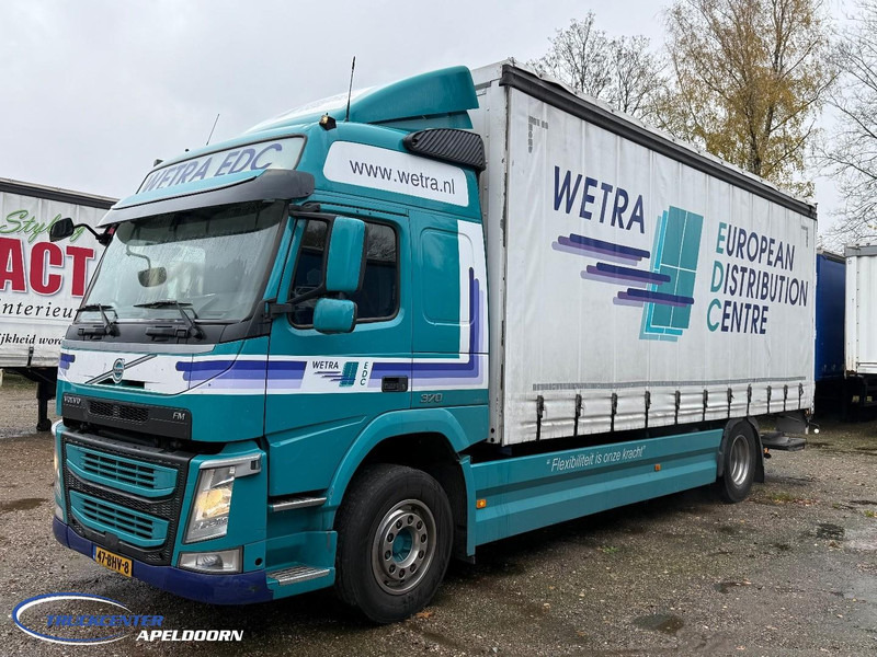 Volvo FM Schuifdak, Laadklep, Globetrotter - Curtainsider truck: picture 2 Volvo FM Schuifdak, Laadklep, Globetrotter - Curtainsider truck: picture 2