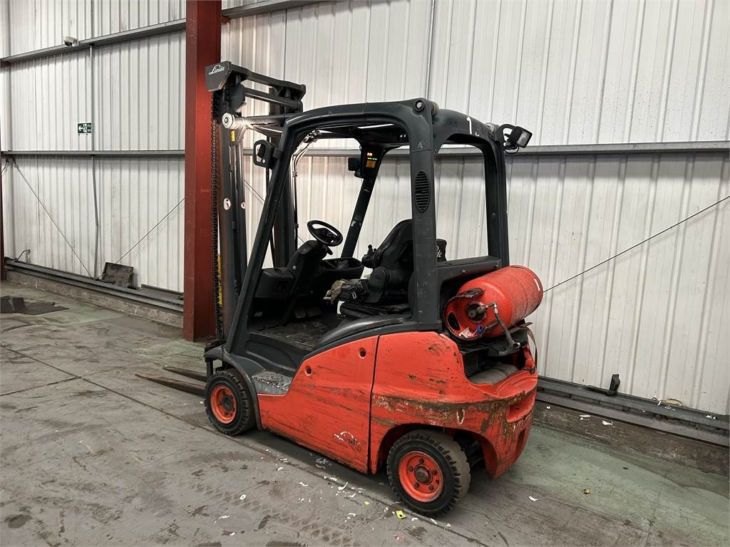 Linde H14T-01 - LPG forklift: picture 3 Linde H14T-01 - LPG forklift: picture 3