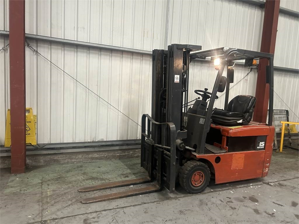 Nissan NO1L15HQ - Electric forklift: picture 2 Nissan NO1L15HQ - Electric forklift: picture 2
