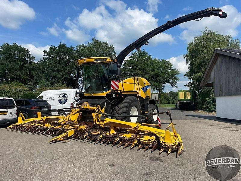 New Holland FR 9090 - Agricultural machinery: picture 1 New Holland FR 9090 - Agricultural machinery: picture 1