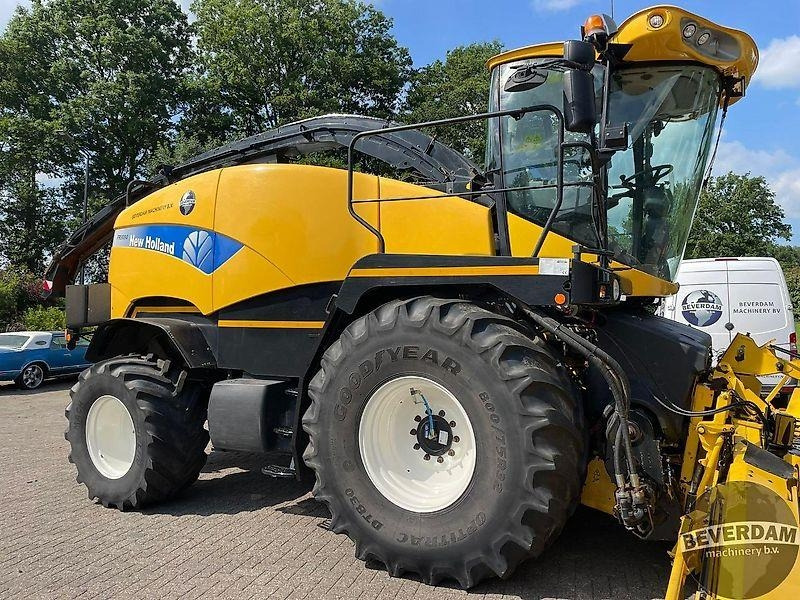 New Holland FR 9090 - Agricultural machinery: picture 4 New Holland FR 9090 - Agricultural machinery: picture 4