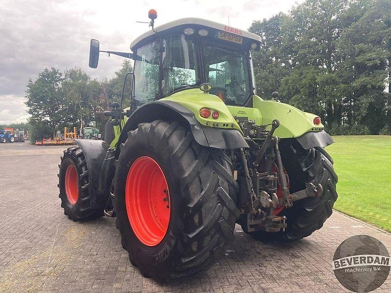 Claas Axion 820 - Farm tractor: picture 3 Claas Axion 820 - Farm tractor: picture 3