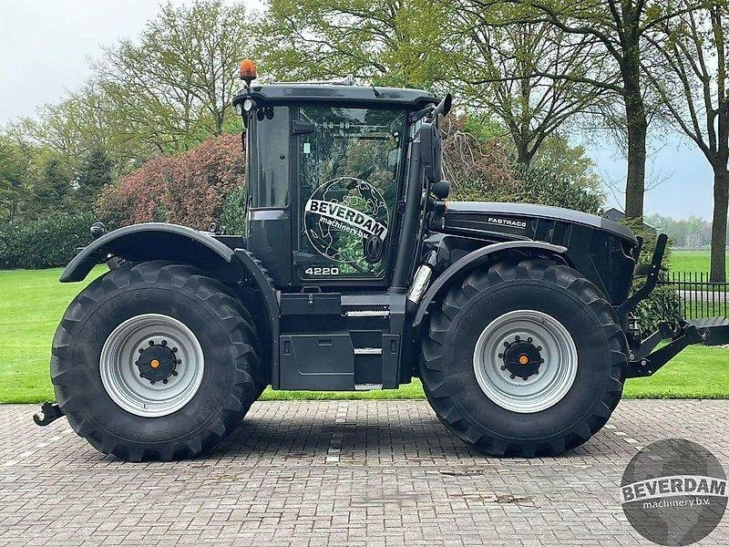 JCB Fasttrac 4220 - Farm tractor: picture 5 JCB Fasttrac 4220 - Farm tractor: picture 5
