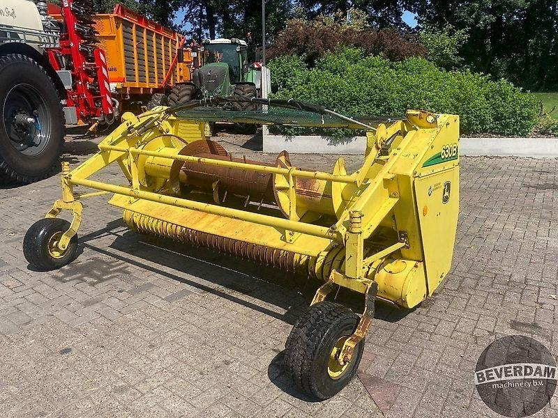 John Deere Pick-up 630B - Harvester attachment: picture 1 John Deere Pick-up 630B - Harvester attachment: picture 1