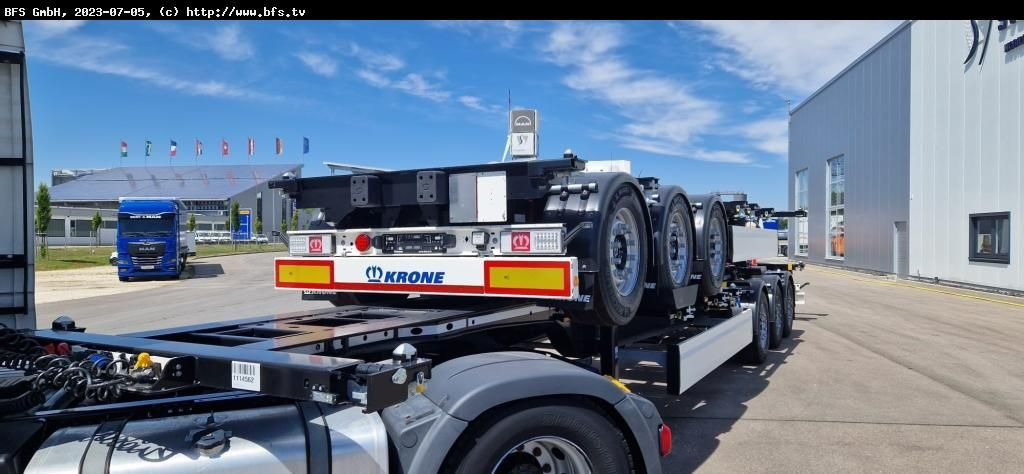 Krone Sattelauflieger Container Chassi SDC 27 eLTU5-2 Krone Sattelauflieger Container Chassi SDC 27 eLTU5-2 - Container transporter/ Swap body semi-trailer: picture 4 Krone Sattelauflieger Container Chassi SDC 27 eLTU5-2 Krone Sattelauflieger Container Chassi SDC 27 eLTU5-2 - Container transporter/ Swap body semi-trailer: picture 4