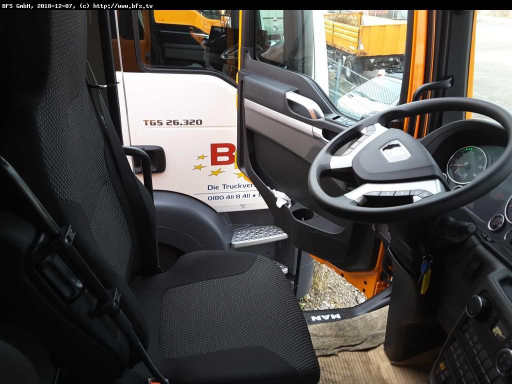 MAN TGS 28.320 6x2-4 BL HS HL Olympus 23W - Omni-DEK - Garbage truck: picture 4 MAN TGS 28.320 6x2-4 BL HS HL Olympus 23W - Omni-DEK - Garbage truck: picture 4