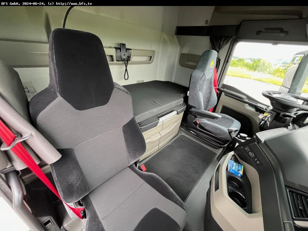 MAN TGX (TG3) 18.480 4x2 BL SA GGVS, Hydraulik - Tractor unit: picture 3 MAN TGX (TG3) 18.480 4x2 BL SA GGVS, Hydraulik - Tractor unit: picture 3