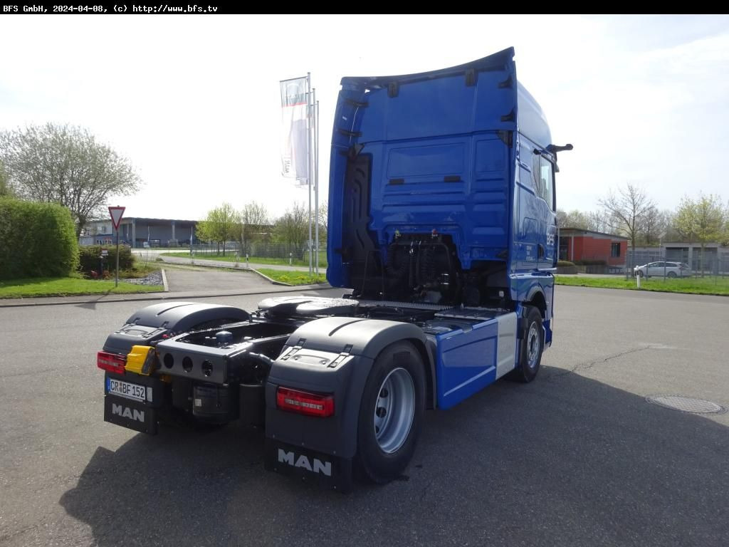 MAN TGX (TG3) 18.520 4x2 BL SA Digitales Spiegelsyst MAN TGX (TG3) 18.520 4x2 BL SA Digitales Spiegelsyst - Tractor unit: picture 2 MAN TGX (TG3) 18.520 4x2 BL SA Digitales Spiegelsyst MAN TGX (TG3) 18.520 4x2 BL SA Digitales Spiegelsyst - Tractor unit: picture 2