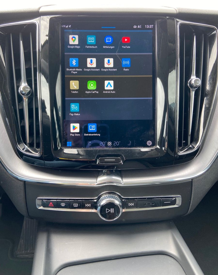 Volvo XC 60 XC60 Momentum Pro AWD - SUV: picture 5 Volvo XC 60 XC60 Momentum Pro AWD - SUV: picture 5