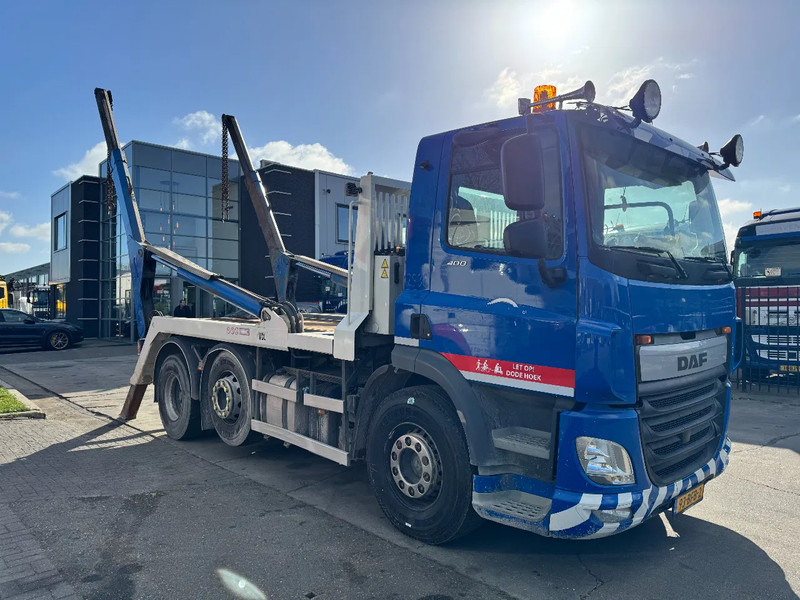 DAF CF 400 6X2 - EURO 6 + VDL P-18 + REMOTE + LIFT AXLE - Skip loader truck: picture 2 DAF CF 400 6X2 - EURO 6 + VDL P-18 + REMOTE + LIFT AXLE - Skip loader truck: picture 2