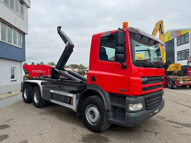 DAF CF 85.430 6X4 EURO 3 FULL STEEL VDL 25 TON - Hook lift truck: picture 5 DAF CF 85.430 6X4 EURO 3 FULL STEEL VDL 25 TON - Hook lift truck: picture 5