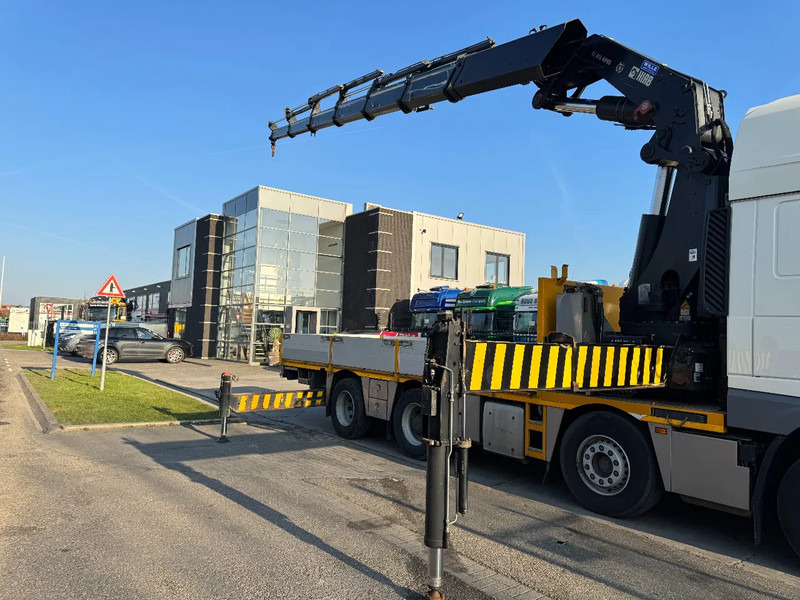 DAF XF 460 8X2 - EURO 6 + HIAB 855 EP-6 + REMOTE + STEERING AXLE - Crane truck: picture 5 DAF XF 460 8X2 - EURO 6 + HIAB 855 EP-6 + REMOTE + STEERING AXLE - Crane truck: picture 5