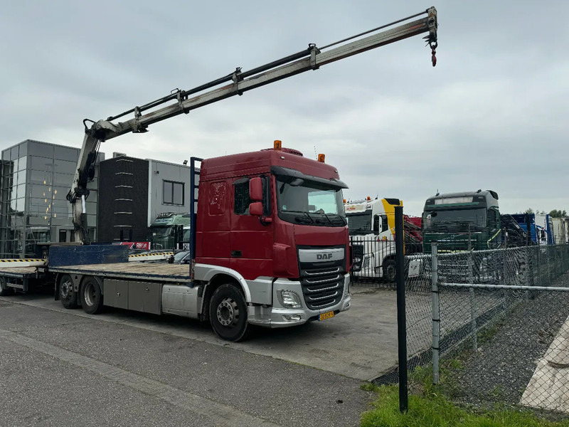 DAF XF 510 6X2 EURO 6 + HIAB 166 HI PRO + REMOTE CONTROL - Dropside/ Flatbed truck, Crane truck: picture 2 DAF XF 510 6X2 EURO 6 + HIAB 166 HI PRO + REMOTE CONTROL - Dropside/ Flatbed truck, Crane truck: picture 2