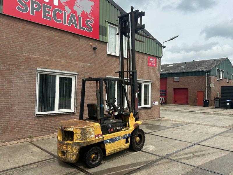 Hyster H3 OOXL 3 TON - Forklift: picture 4 Hyster H3 OOXL 3 TON - Forklift: picture 4