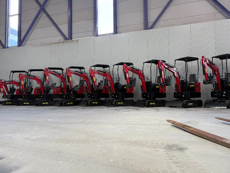 JPC HT12 - NEW AND UNUSED! - Mini excavator: picture 1 JPC HT12 - NEW AND UNUSED! - Mini excavator: picture 1