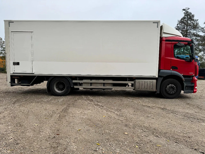 Box truck Mercedes-Benz Antos 1927 4X2 4 UNITS EURO 6 DHOLLANDIA LIFT: picture 9