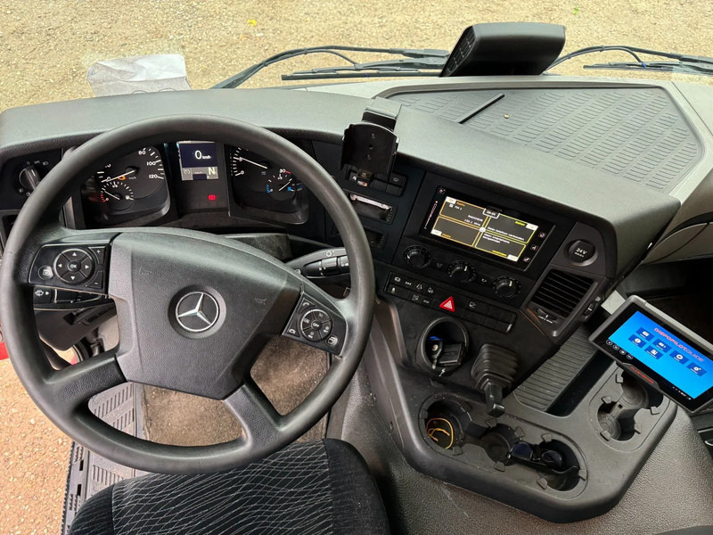 Box truck Mercedes-Benz Antos 1927 4X2 4 UNITS EURO 6 DHOLLANDIA LIFT: picture 20