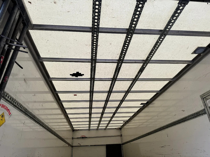 Box truck Mercedes-Benz Antos 1927 4X2 4 UNITS EURO 6 DHOLLANDIA LIFT: picture 17