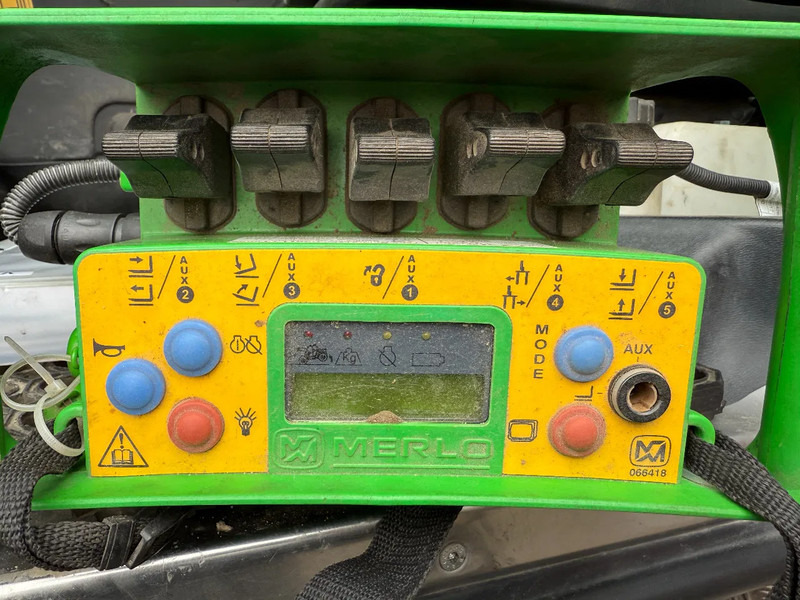 Merlo ROTO40.26MCSS, AFSTANDBEDIENING,MANBAK PALLETVORKEN HIJS JIB EN LIER - Telescopic handler: picture 5 Merlo ROTO40.26MCSS, AFSTANDBEDIENING,MANBAK PALLETVORKEN HIJS JIB EN LIER - Telescopic handler: picture 5